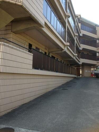 千葉県千葉市中央区都町１丁目 4階建 築29年9ヶ月