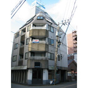 福井県福井市中央３丁目 賃貸マンション