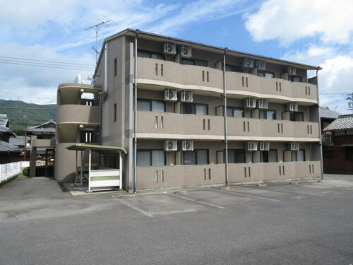 三重県名張市赤目町丈六 賃貸マンション
