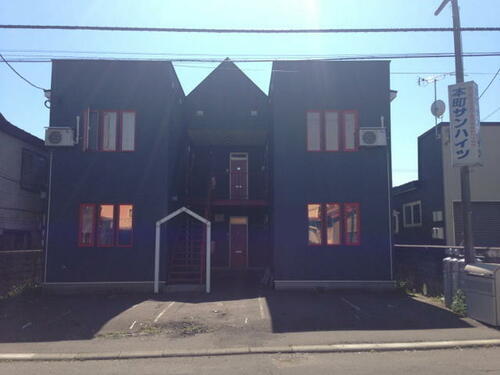 北海道室蘭市本町２丁目 賃貸アパート