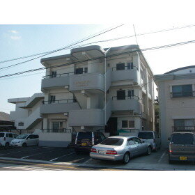 熊本県八代市麦島東町 築36年12ヶ月 3階建