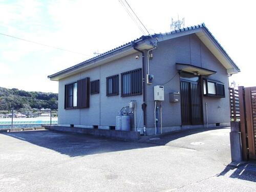 千葉県館山市沼 平屋建て 築19年4ヶ月