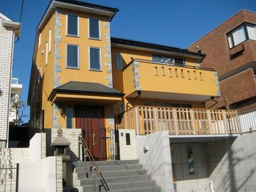 東京都品川区東五反田５丁目 3階建 築11年2ヶ月