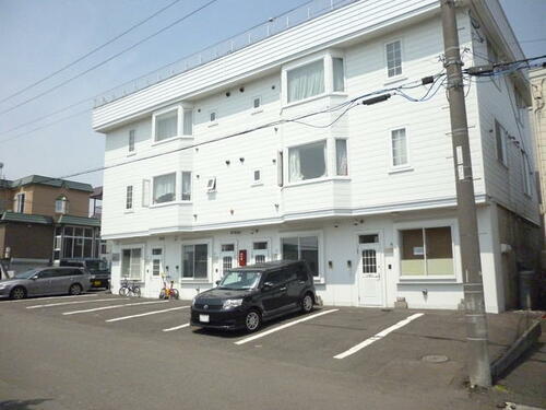 北海道北広島市大曲南ヶ丘３丁目 3階建 築31年8ヶ月