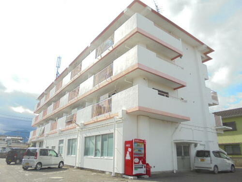 サンロイヤル欄振瑠 4階建