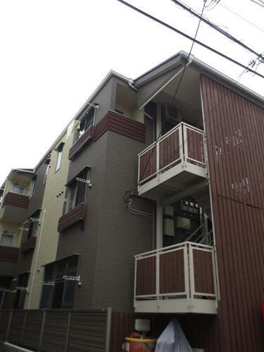 東京都渋谷区本町６丁目 3階建 築15年11ヶ月