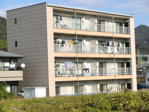 高知県宿毛市貝塚 4階建 築29年9ヶ月