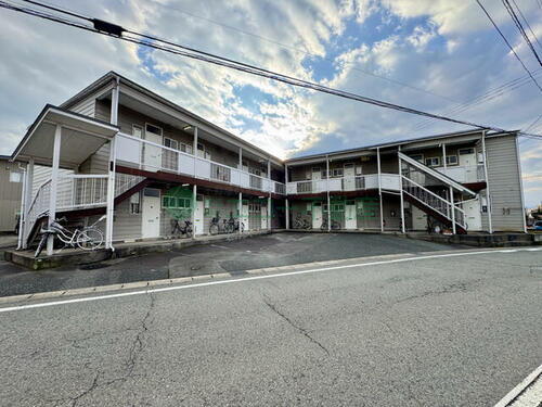 山形県山形市南原町３丁目 築33年10ヶ月 2階建