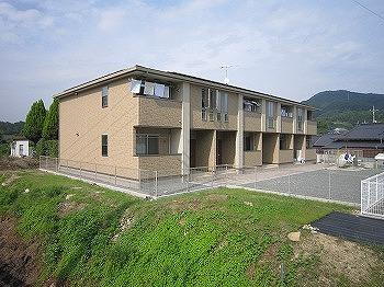 広島県江田島市能美町鹿川字大矢 2階建 築10年8ヶ月