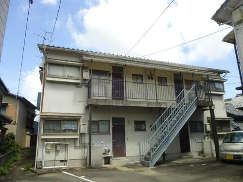 三井アパート　Ａ棟 2階建