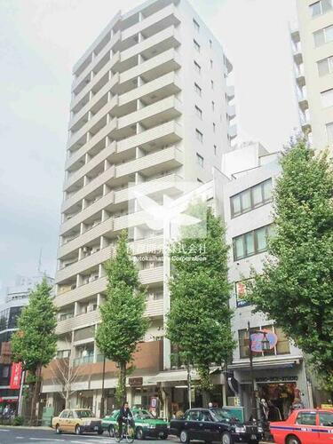 イトーピア目白カレン 14階建