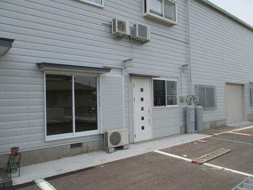 徳島県徳島市国府町府中 築33年4ヶ月 2階建