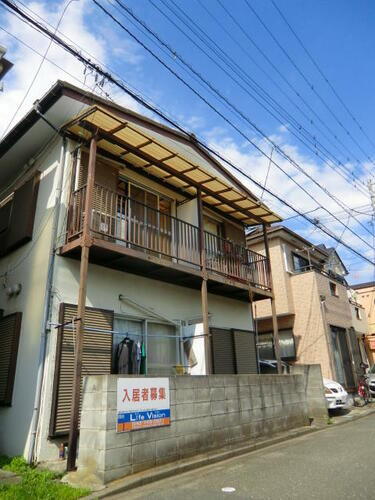 ハイツすずか 2階建