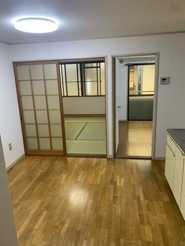 兵庫県明石市本町１丁目 4階建 築39年7ヶ月