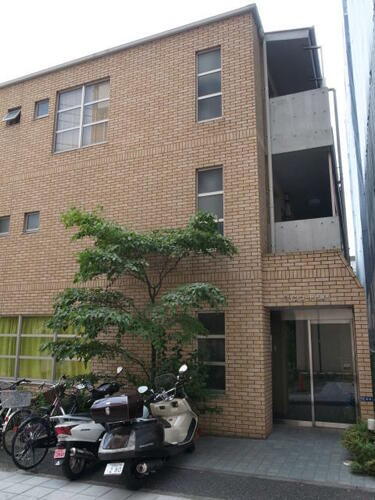 東京都港区西麻布２丁目 賃貸マンション