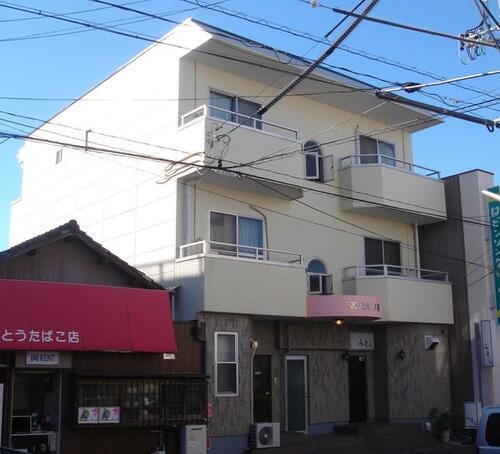 マンション裕 3階建