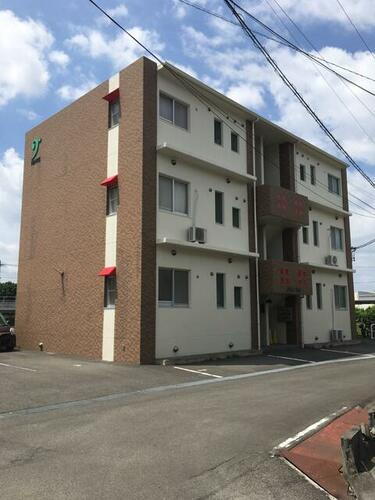 ルネス六合 3階建