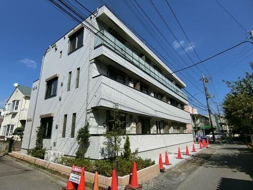 Ｐａｎａ　Ｖｉｅｕｎｏ 3階建
