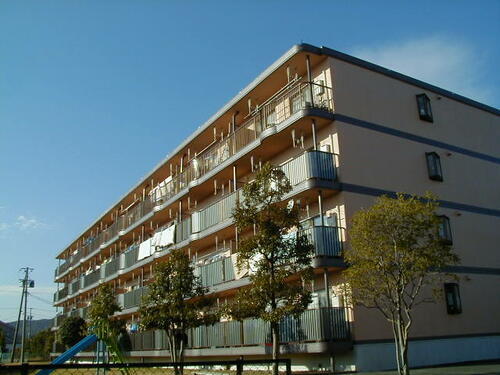 静岡県浜松市浜名区中瀬 4階建 築33年1ヶ月