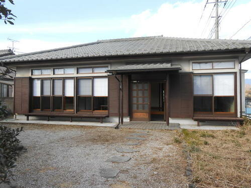 群馬県安中市安中２丁目 平屋建て