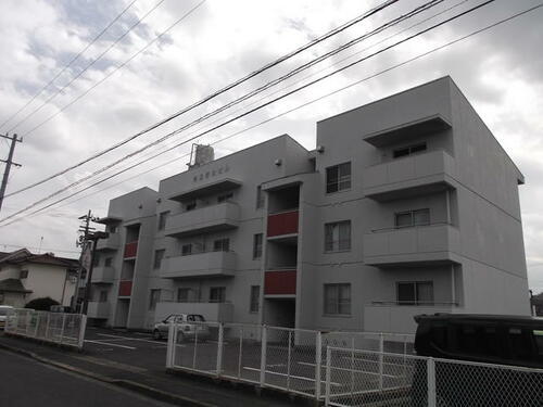 香川県高松市新北町 3階建