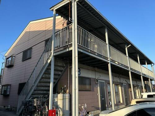 ロイヤルハイツ　Ｂ 2階建