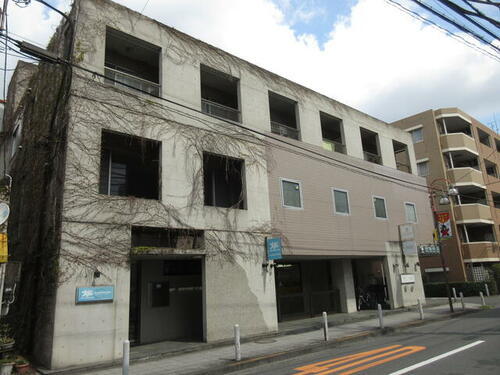 東京都世田谷区奥沢５丁目 3階建 築34年8ヶ月