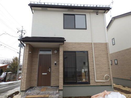 大堤ソラーナＳｏｌａｎａ　Ｂ棟　貸家