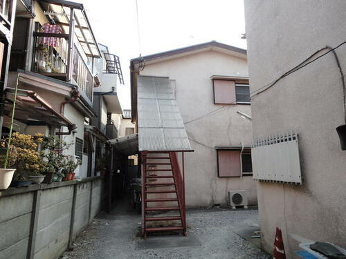埼玉県川口市南町２丁目 2階建