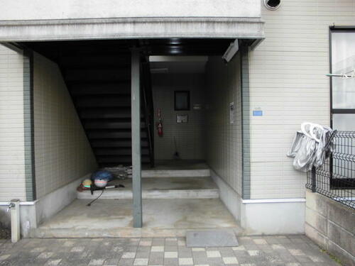 熊本県熊本市南区田迎３丁目 築32年8ヶ月 2階建