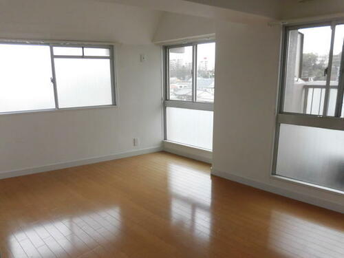 愛知県尾張旭市大塚町２丁目 賃貸マンション