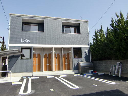 香川県善通寺市中村町１丁目 賃貸アパート