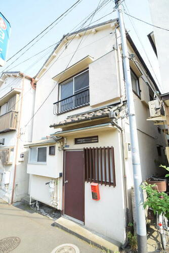 滝野川一丁目貸家
