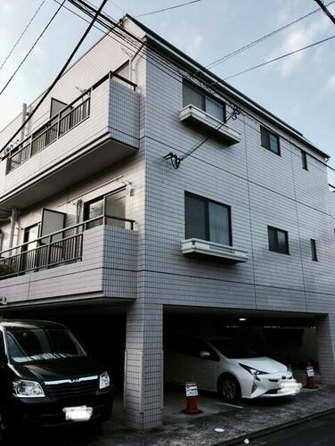 東京都品川区西大井５丁目 築32年7ヶ月 3階建