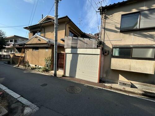 吉田上大路町貸家