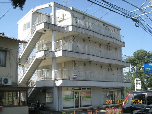 メゾンドリバーサイド