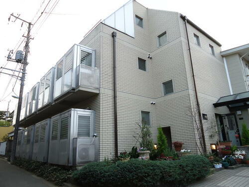 ミオ・アルカサール