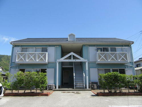 高知県高知市一宮中町３丁目 賃貸アパート