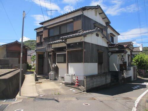 長崎県西彼杵郡時津町浜田郷 2階建