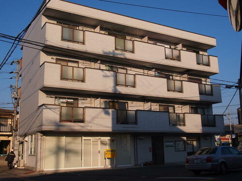 兵庫県姫路市五軒邸４丁目 4階建 築32年3ヶ月