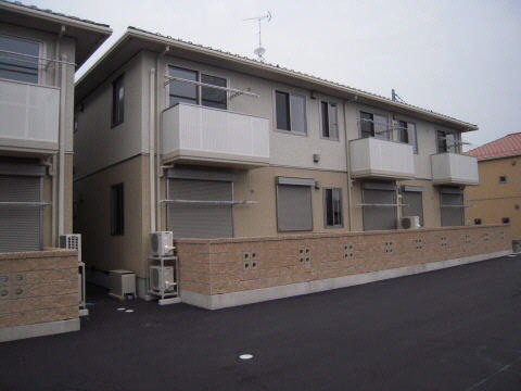 群馬県伊勢崎市田中島町 賃貸アパート