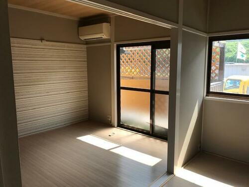 石本ハイツ１１