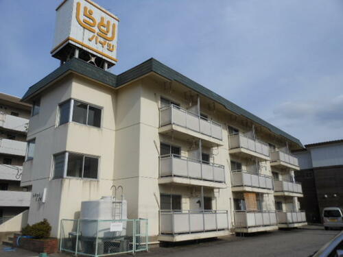 しらとりハイツ 3階建