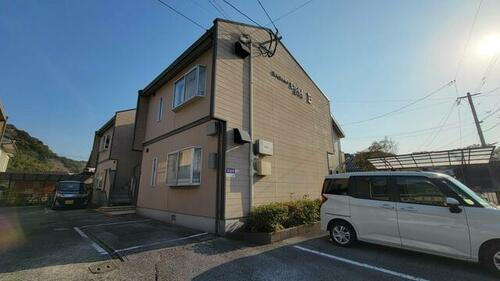 大分県佐伯市長島町２丁目 2階建 築38年2ヶ月