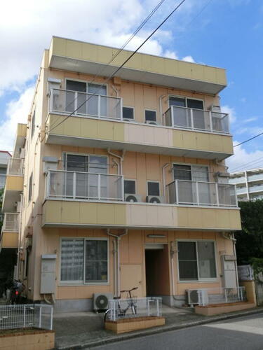 フローラ椿森 3階建