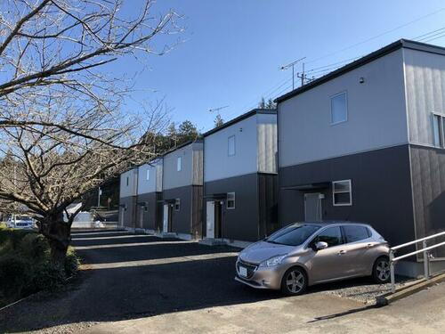 茨城県石岡市旭台３丁目 2階建