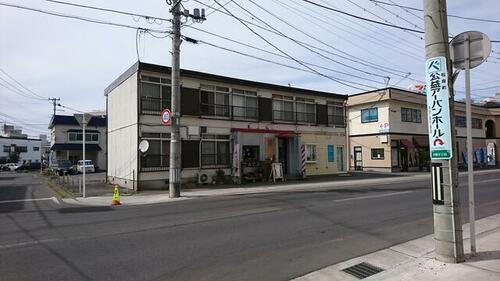 青森県弘前市大字駅前３丁目 2階建