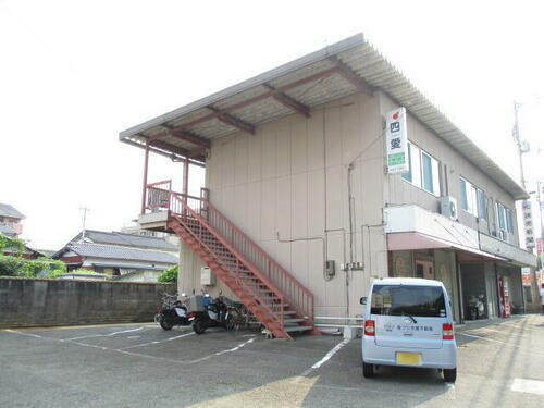 愛媛県新居浜市中萩町 2階建 築46年6ヶ月
