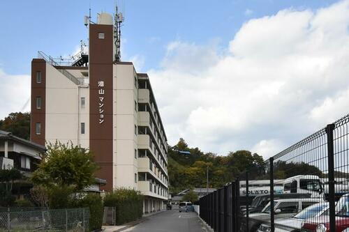 愛媛県松山市新浜町 賃貸マンション
