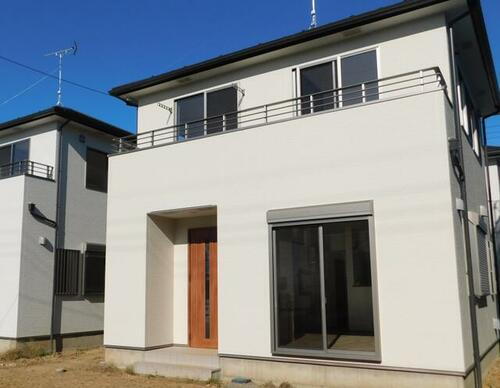 群馬県館林市高根町 2階建 築5年11ヶ月